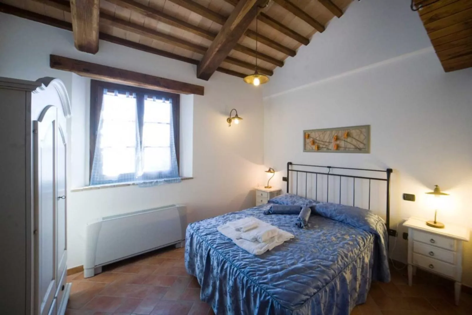 Castagneto-Bedroom