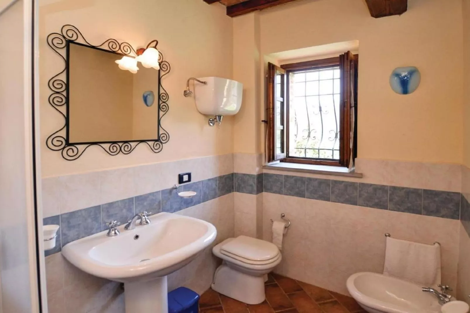 La Quiete di Montalbano-Bathroom