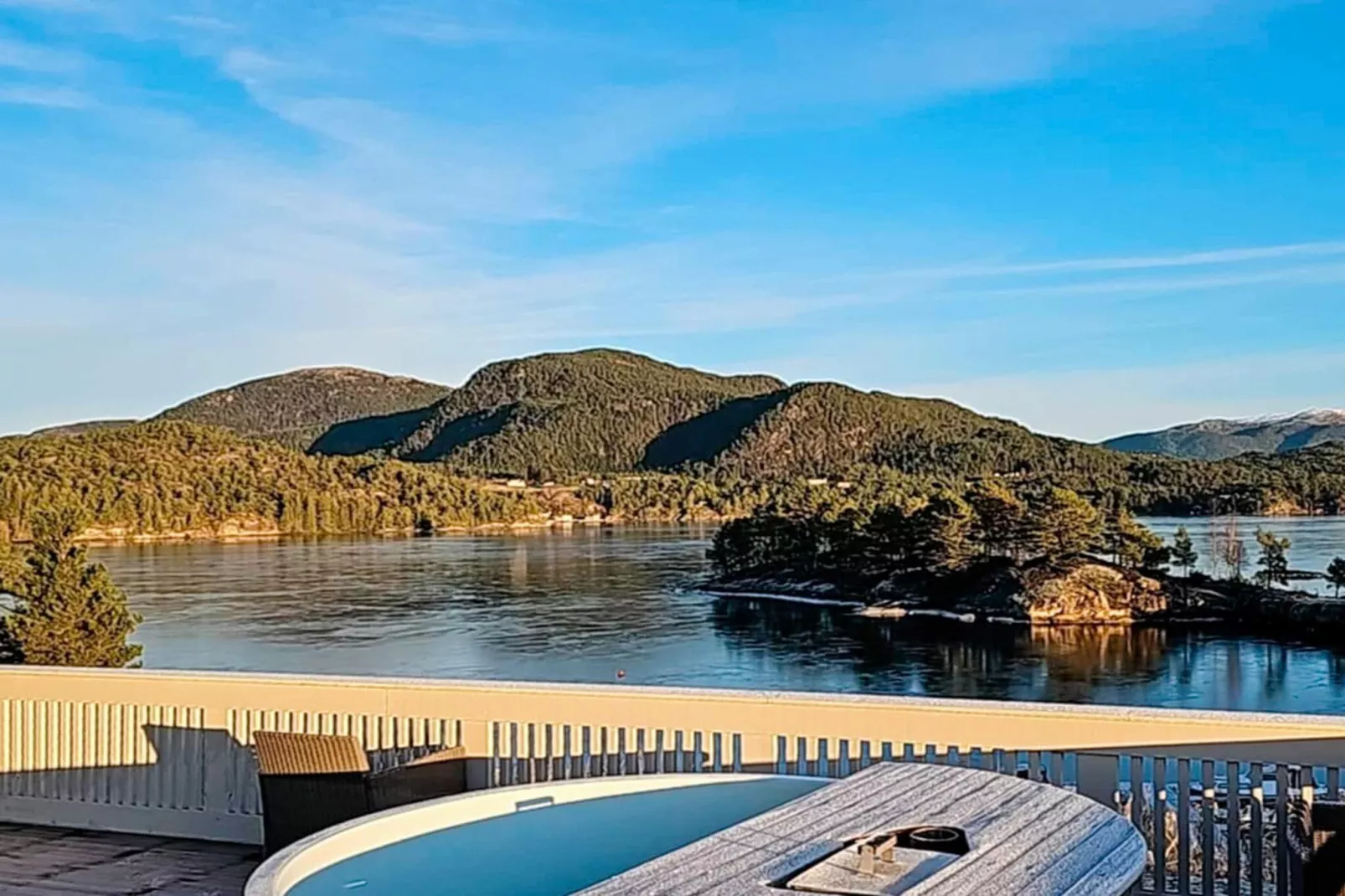 6 person holiday home in HOSTELAND-Spa