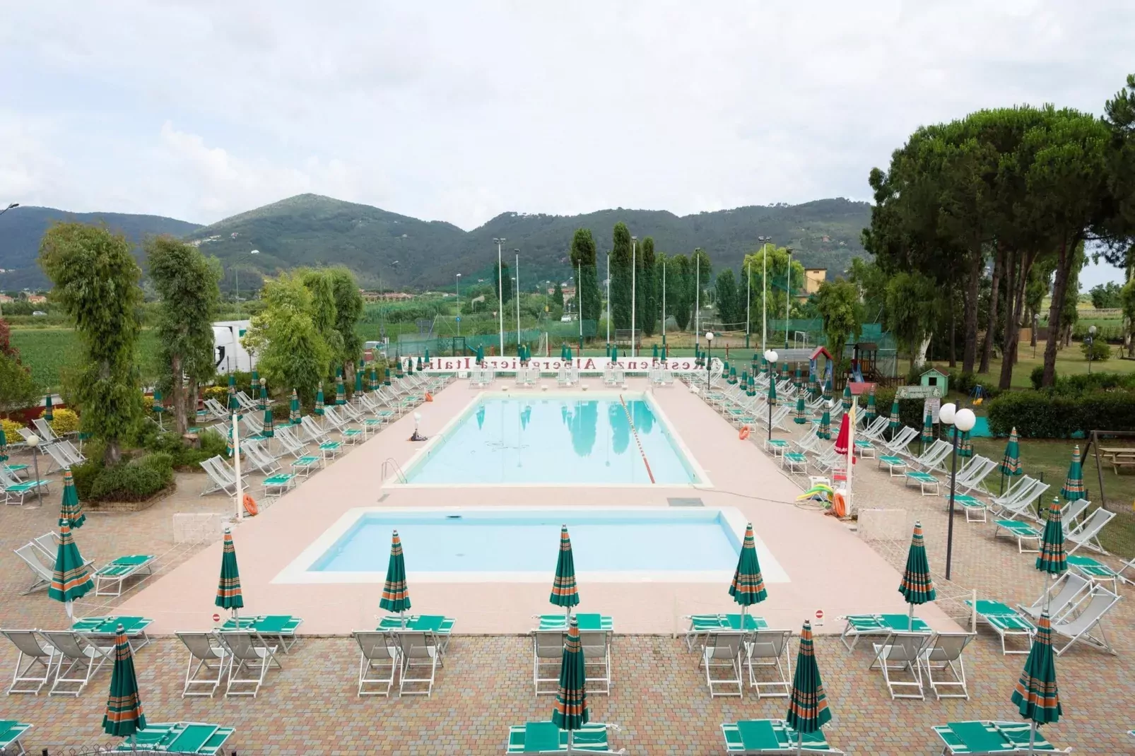 Residenza Alberghiera Italia in Luni - Bilocale B4-Schwimmbad