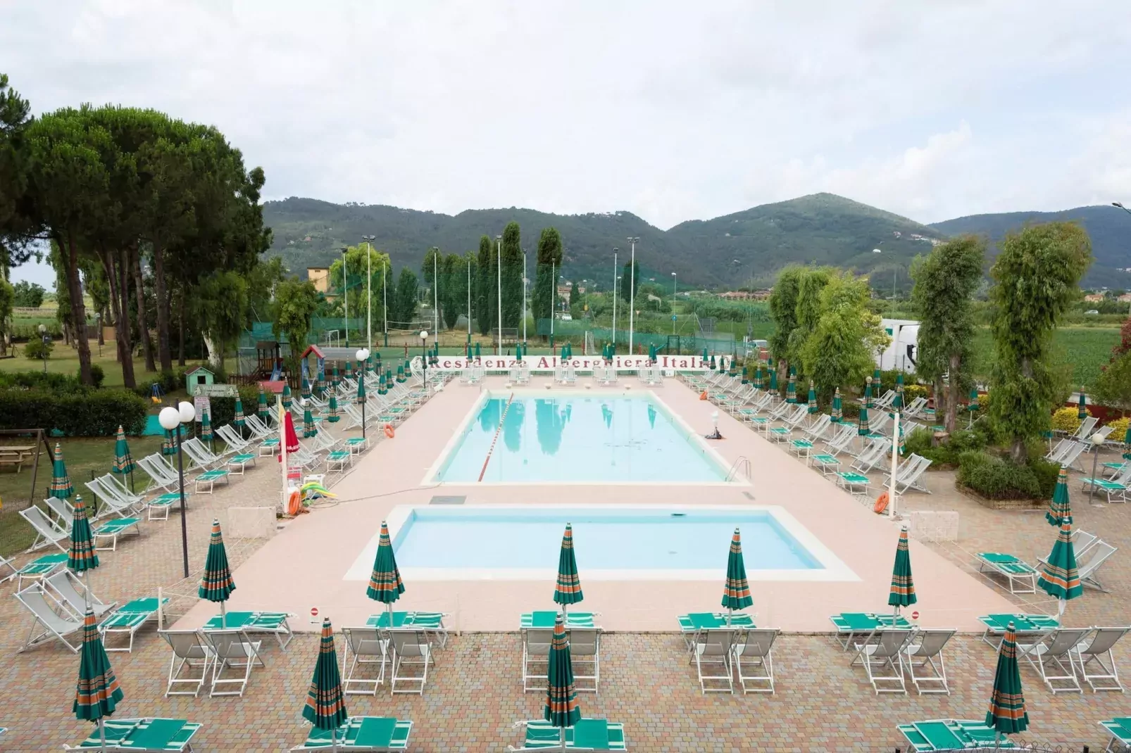 Residenza Alberghiera Italia in Luni - Bilocale B4-Schwimmbad