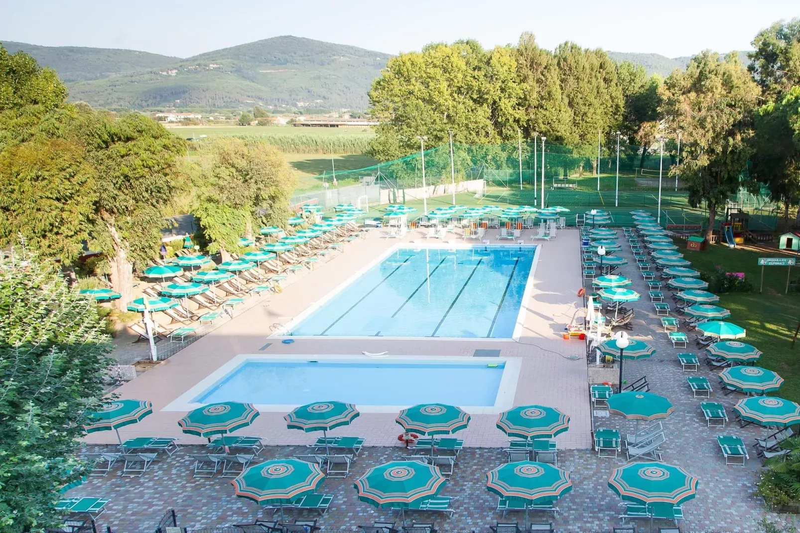 Residenza Alberghiera Italia in Luni - Bilocale B4-Schwimmbad