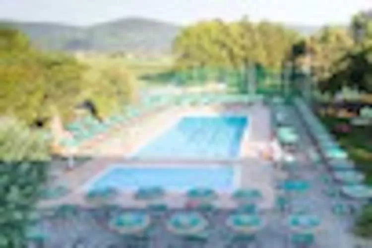 Residenza Alberghiera Italia in Luni - Trilocale R6/C6-Pool