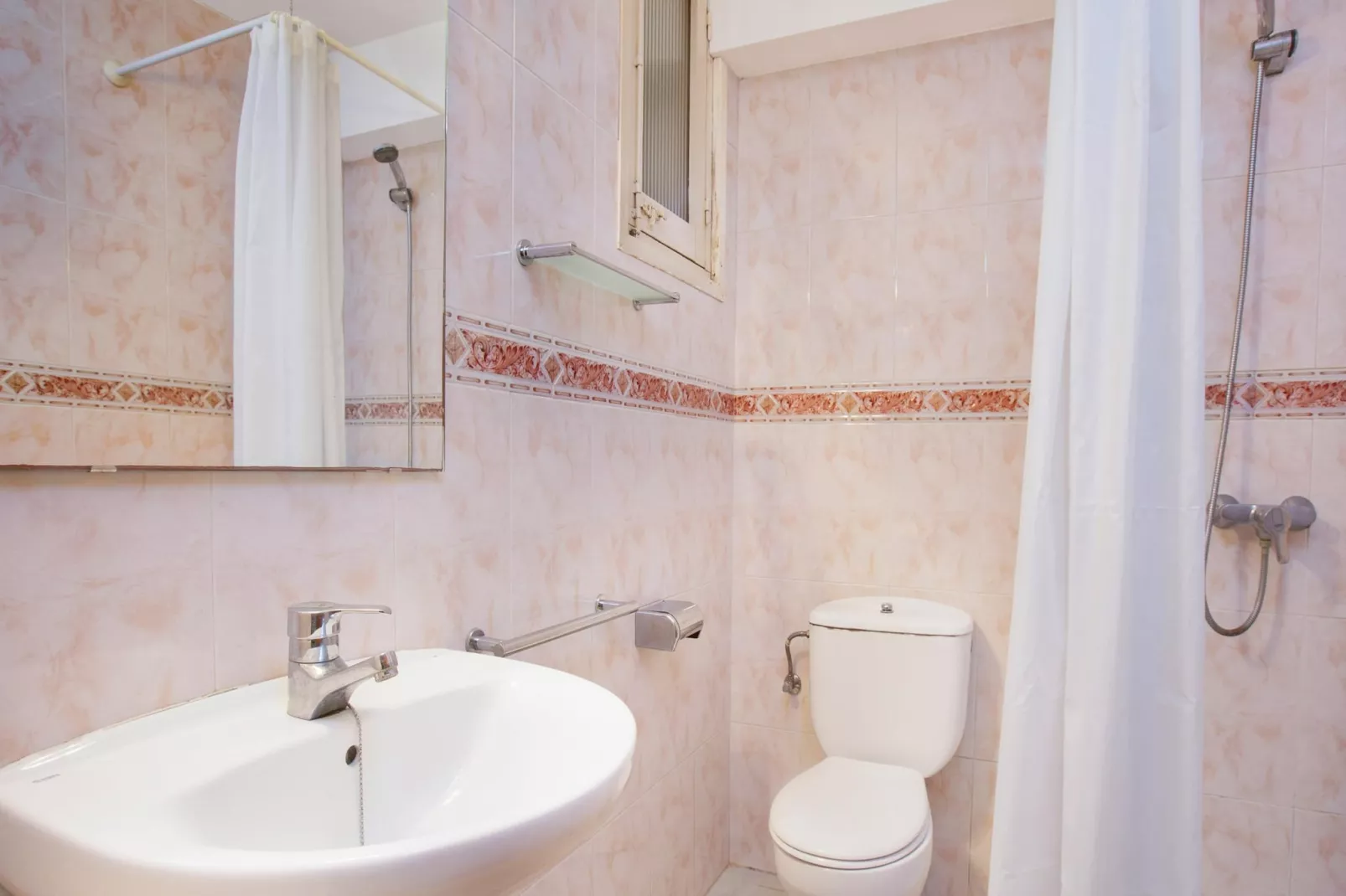 Pelegrins PL-Badezimmer