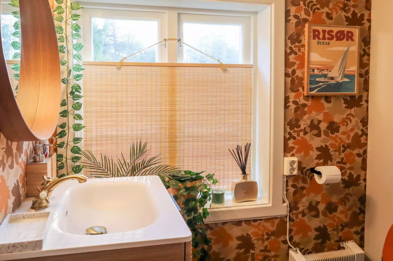 6 person holiday home in Søndeled-Indoor