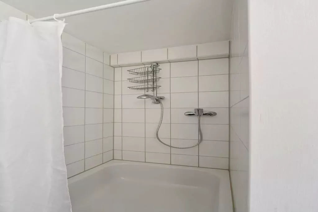 439504-Nicht getaggt