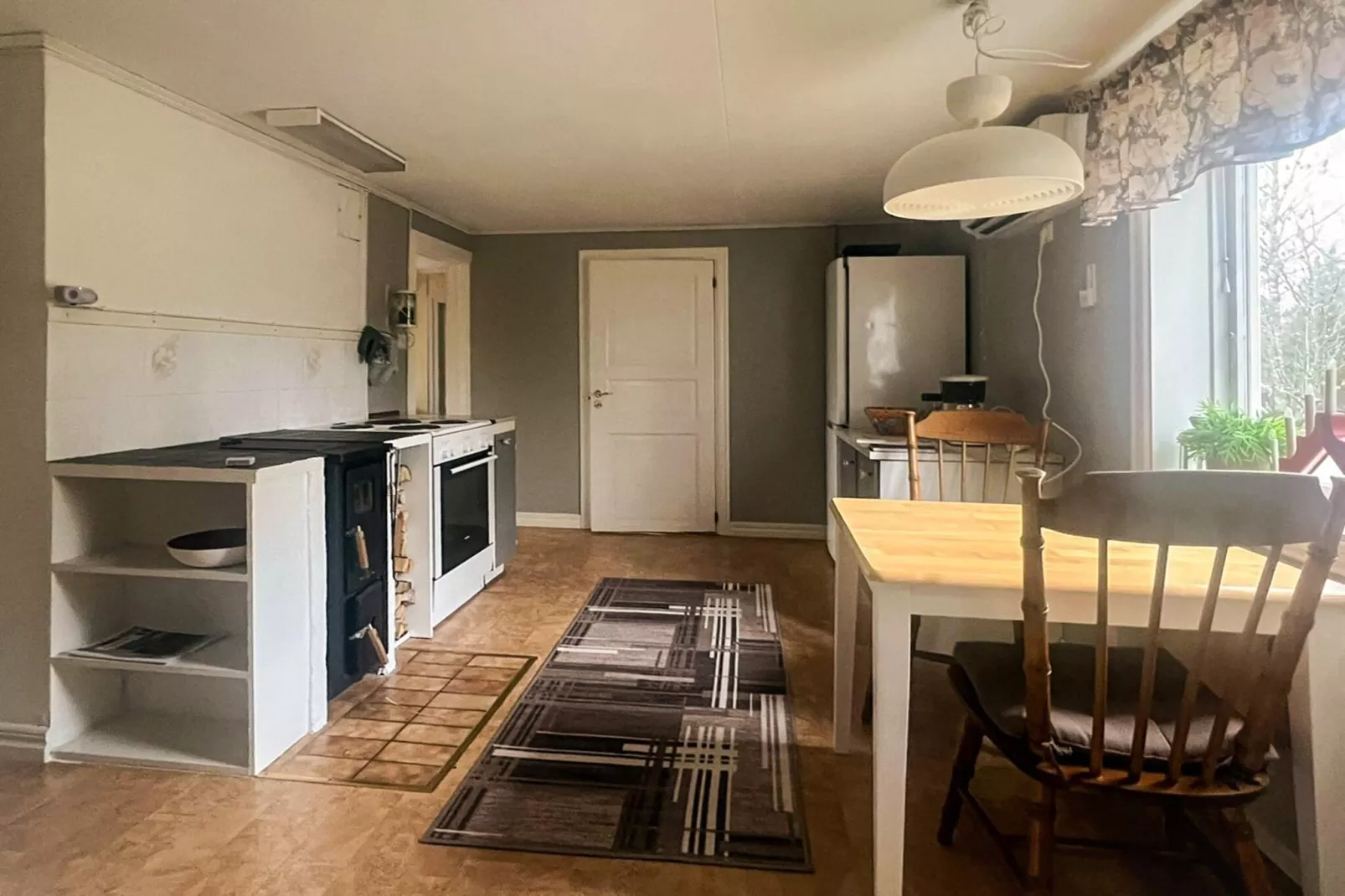 4 person holiday home in LÖNASHULT-Indoor