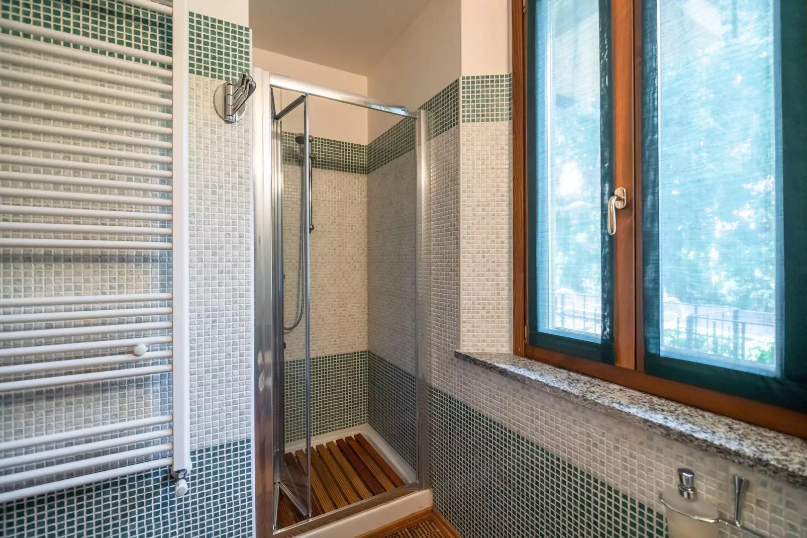 Casa Cristina Meina Centro 4-Bathroom