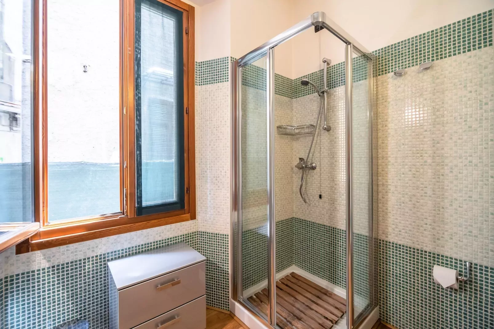 Casa Cristina Meina Centro 4-Bathroom
