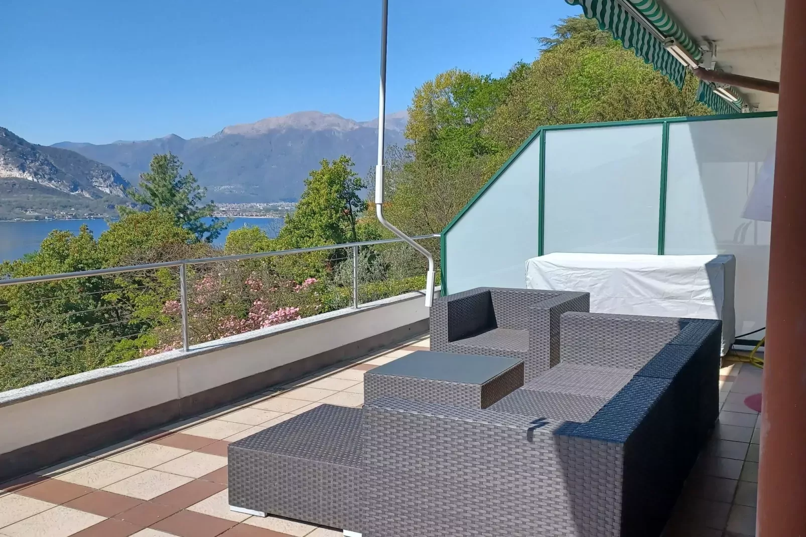 La Bergamina-Terrace balcony