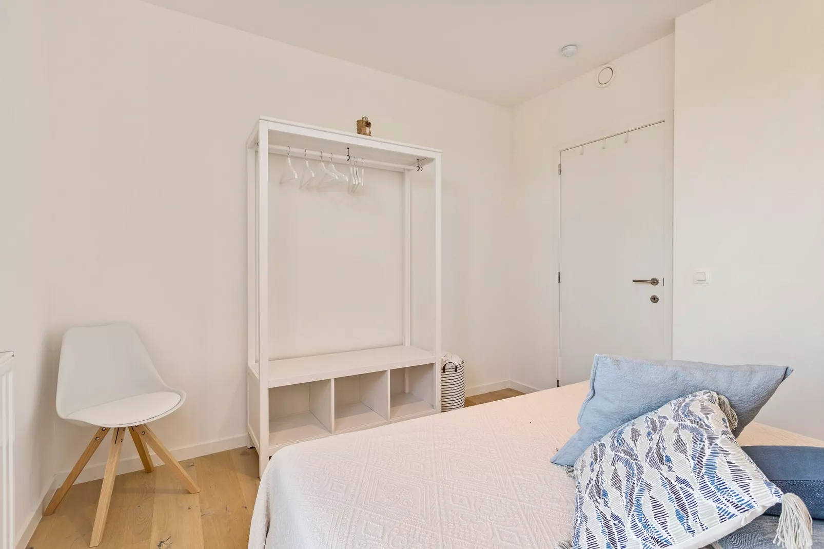 VILLA KARMEL - E24-Image-tags.