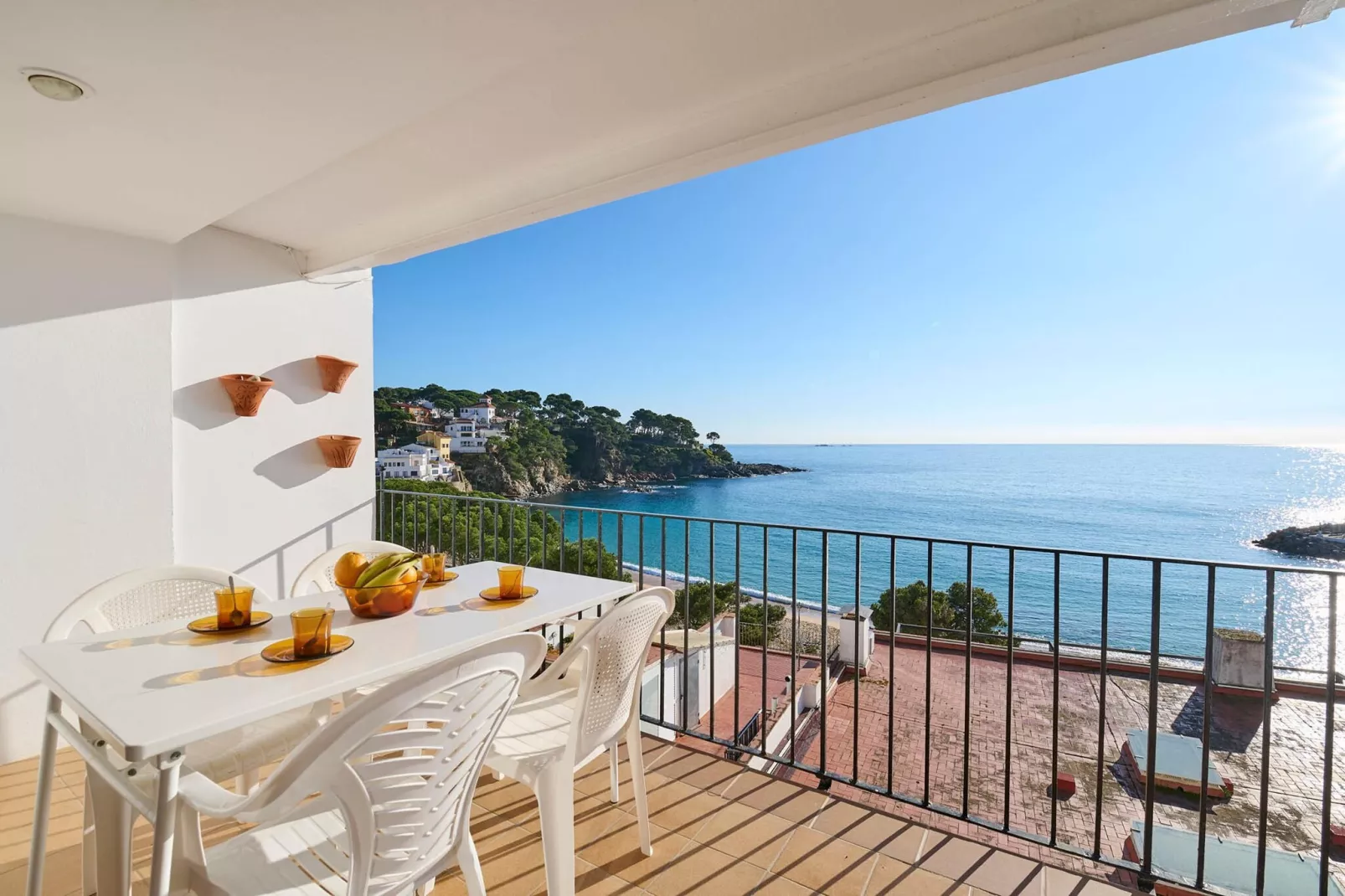 Pruneda-Terrace balcony