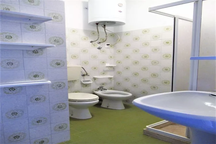 Cutter A9-Bathroom