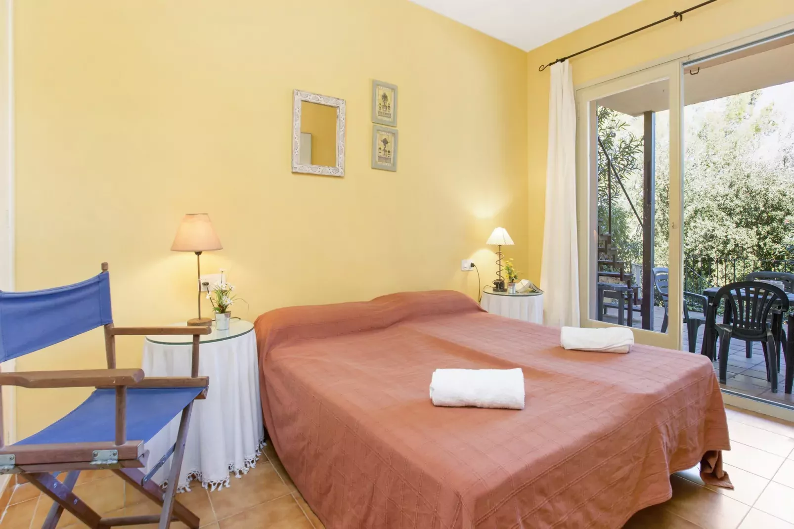 Ronda-Bedroom