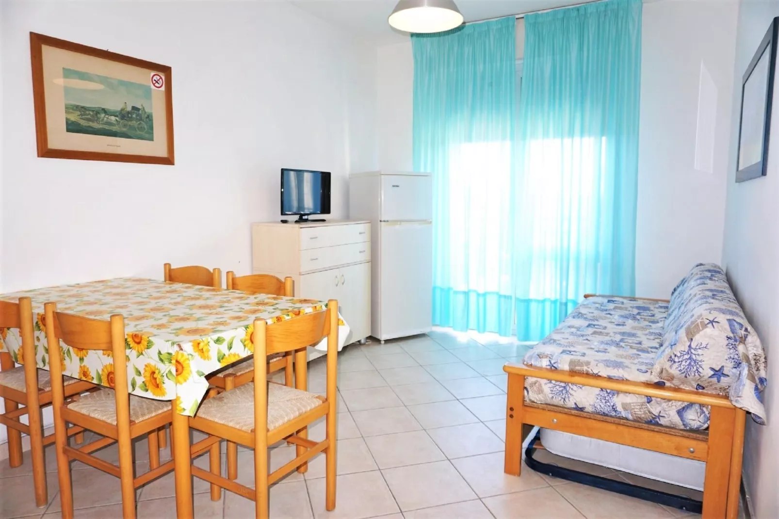 Bora 9C-Salon
