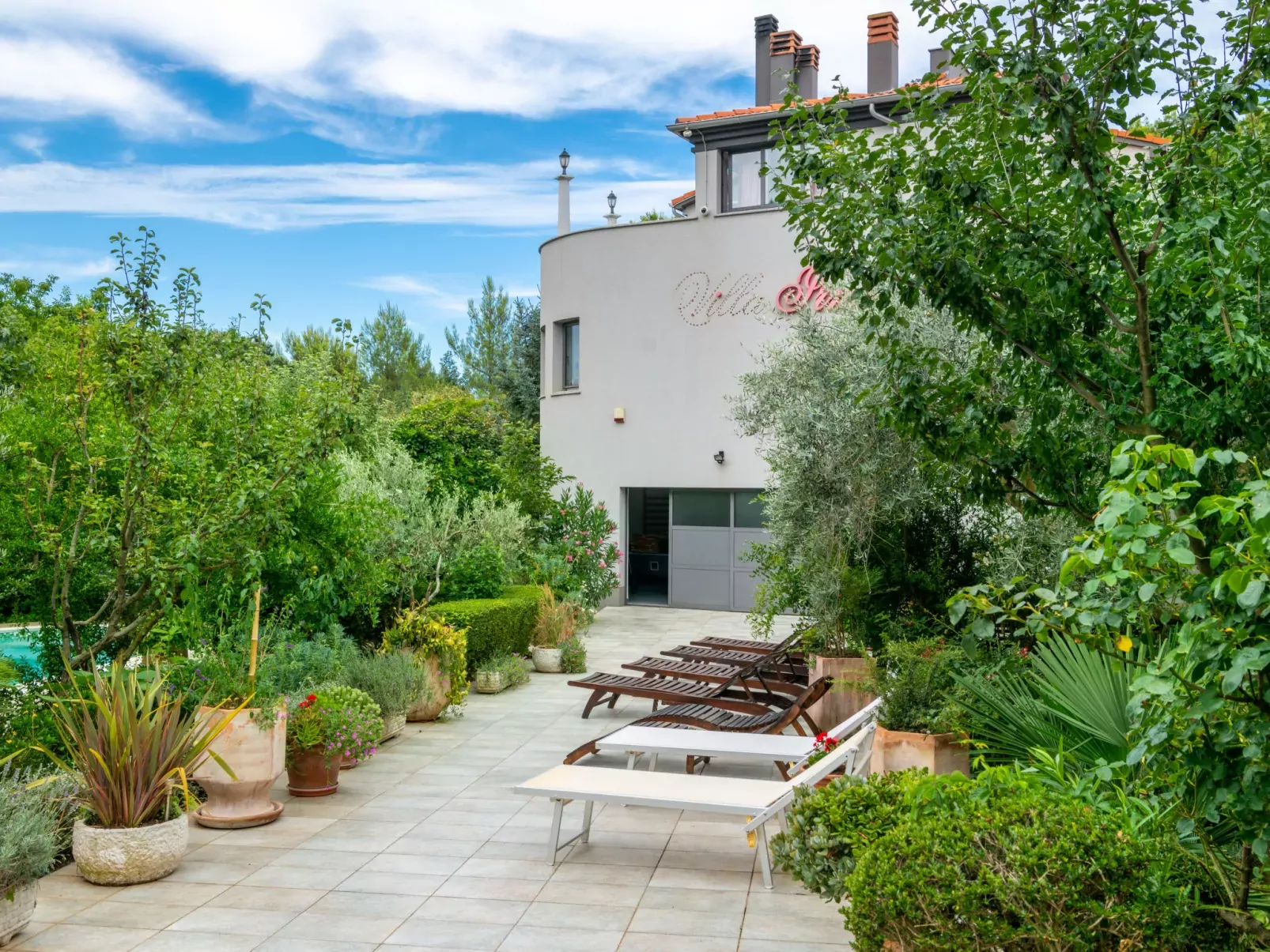 Villa Irma-Outside