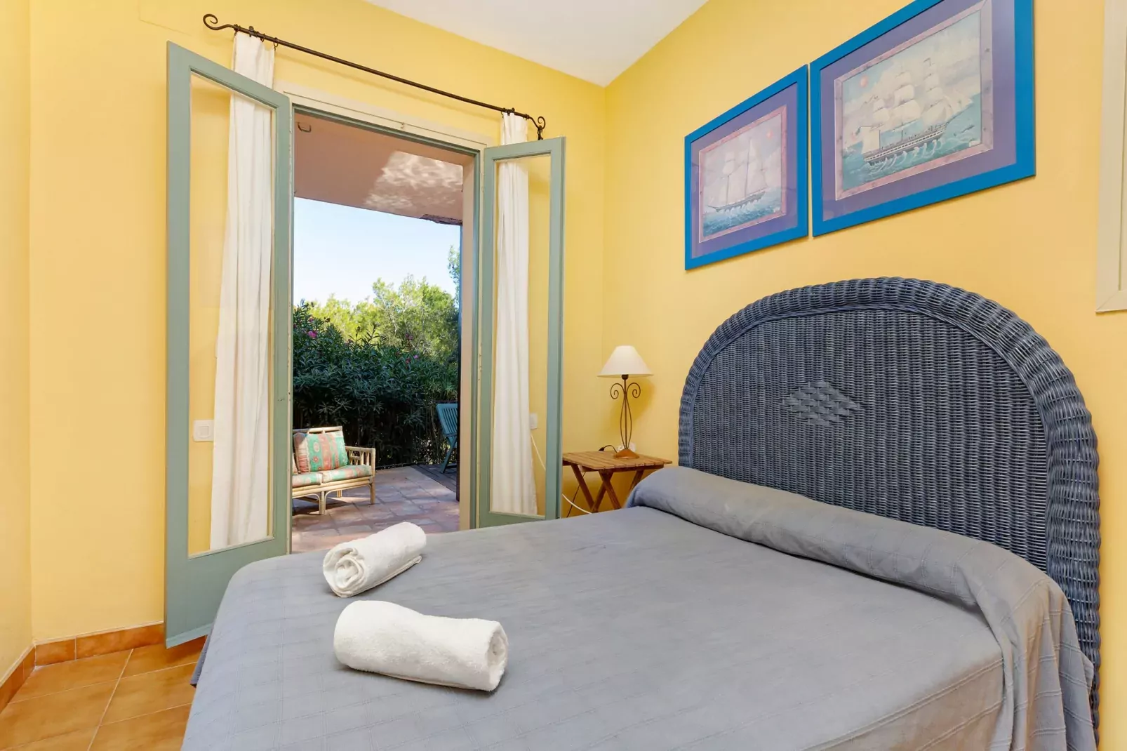 Ronda-Bedroom