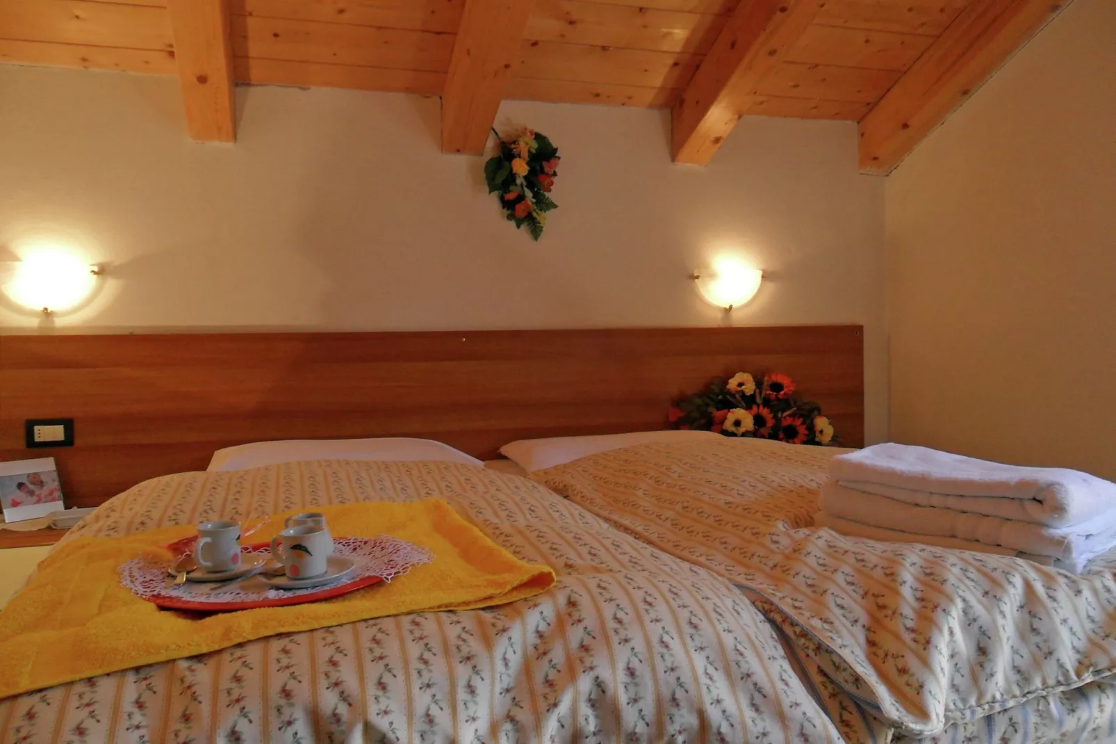 Dossi-Bedroom