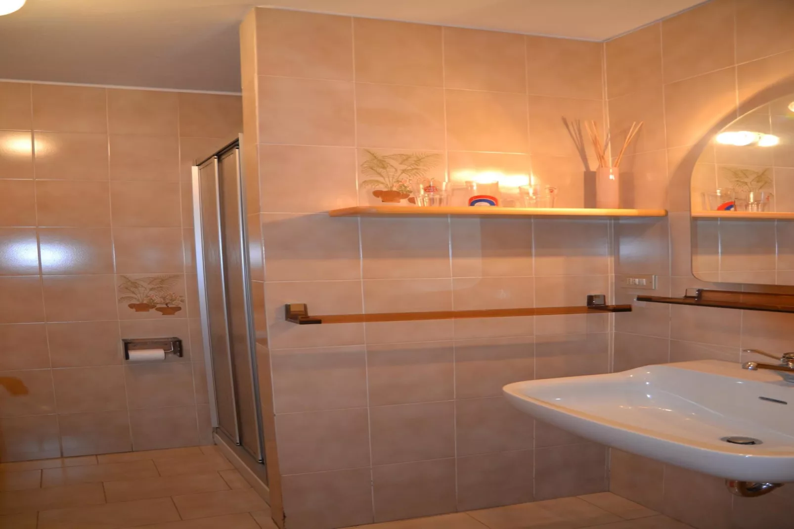 Negritella Trilo Sei-Bathroom