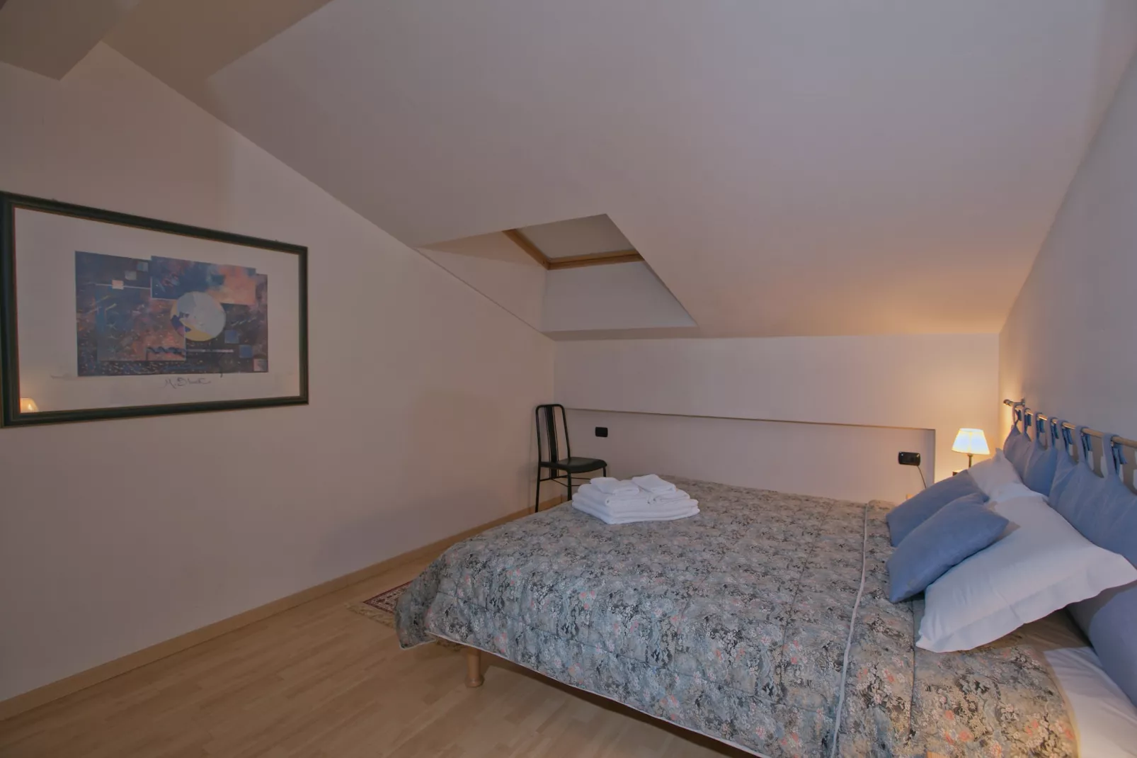 Fiamme-Bedroom