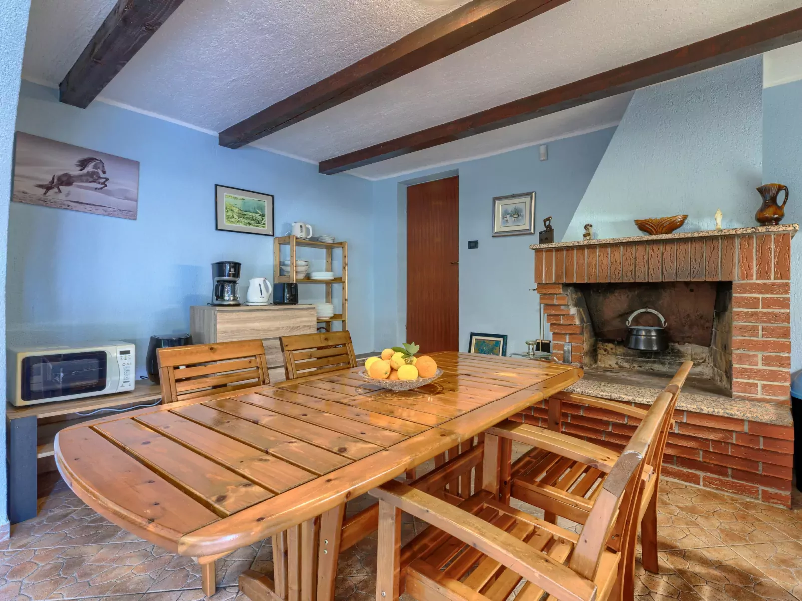 Villa Irma-Inside