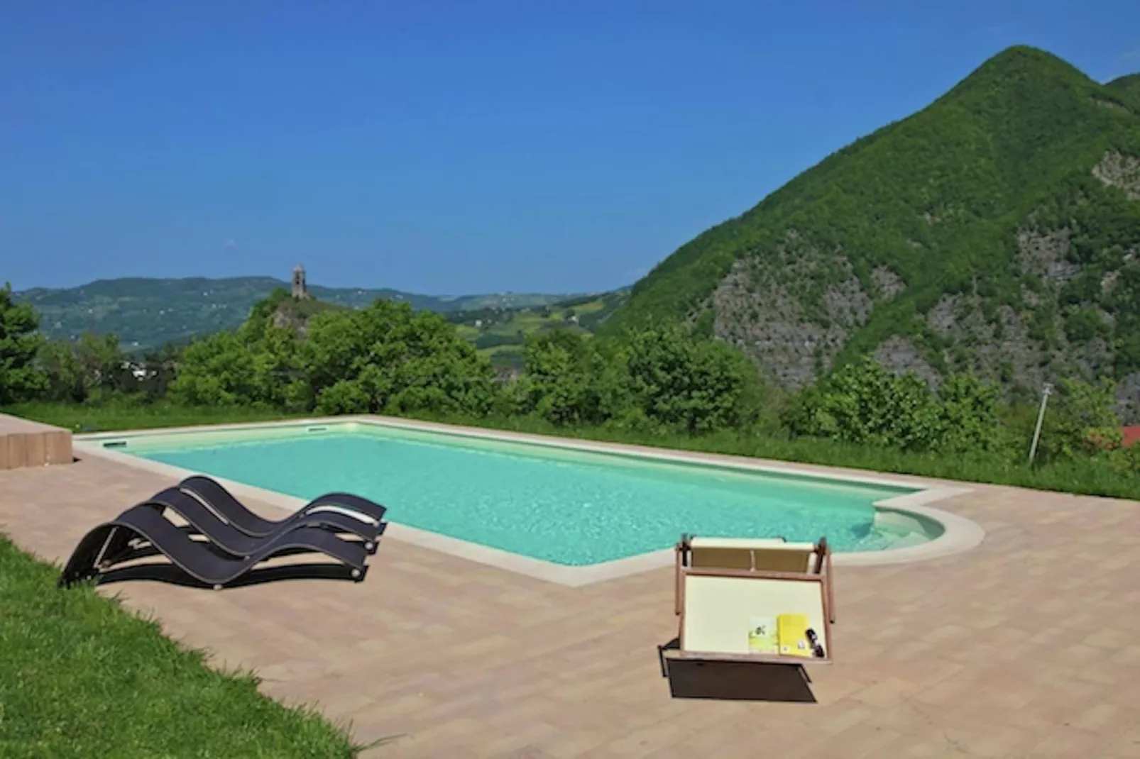 Borgo Belvedere Combi-Pool