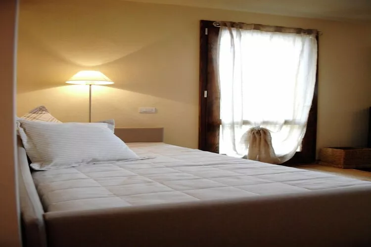 Borgo Belvedere Combi-Bedroom
