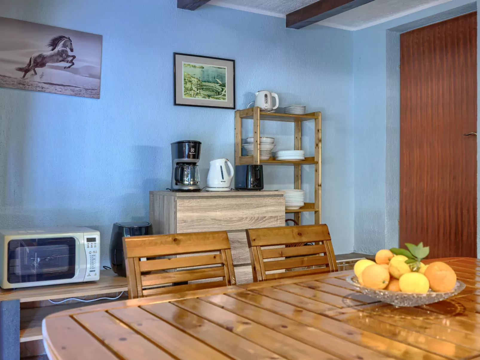Villa Irma-Inside