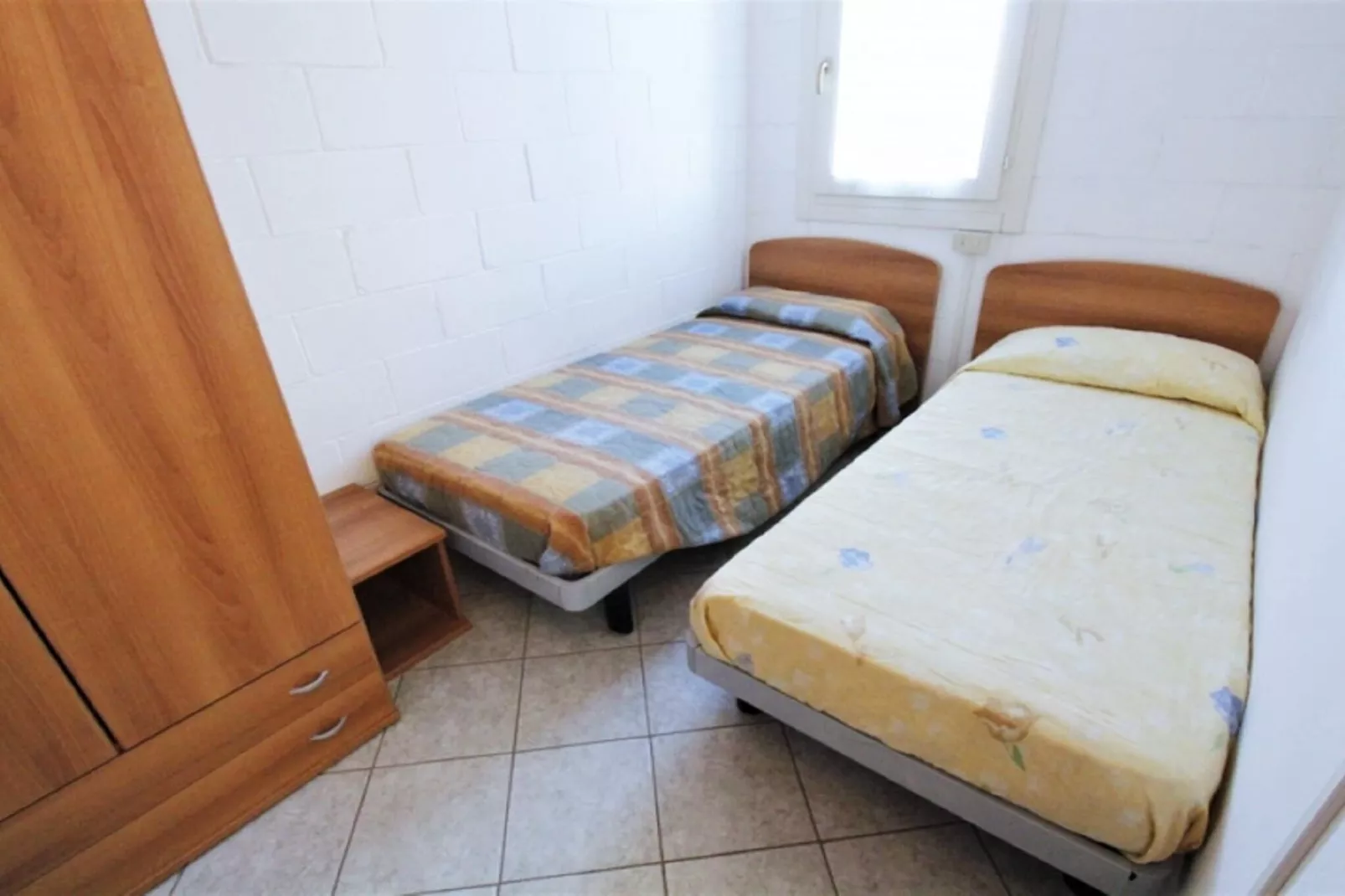 Rasi 1-Schlafzimmer