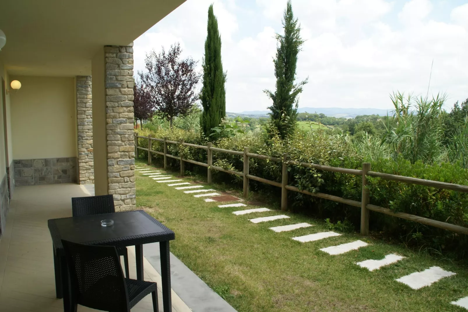 Chianti Village Morrocco T5-Terrace balcony