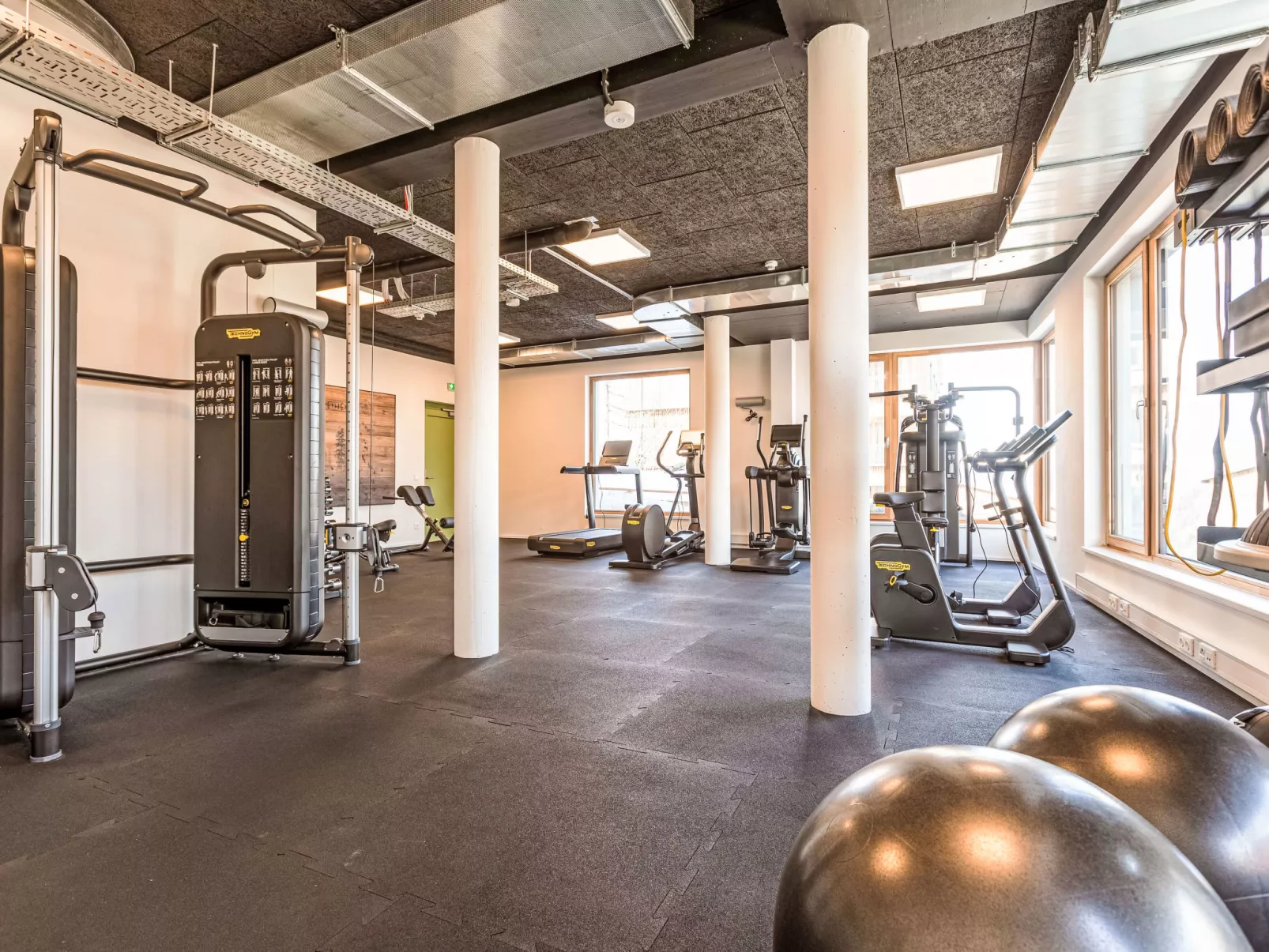 Mit 2 Schlafzimmern und Sauna-Inside