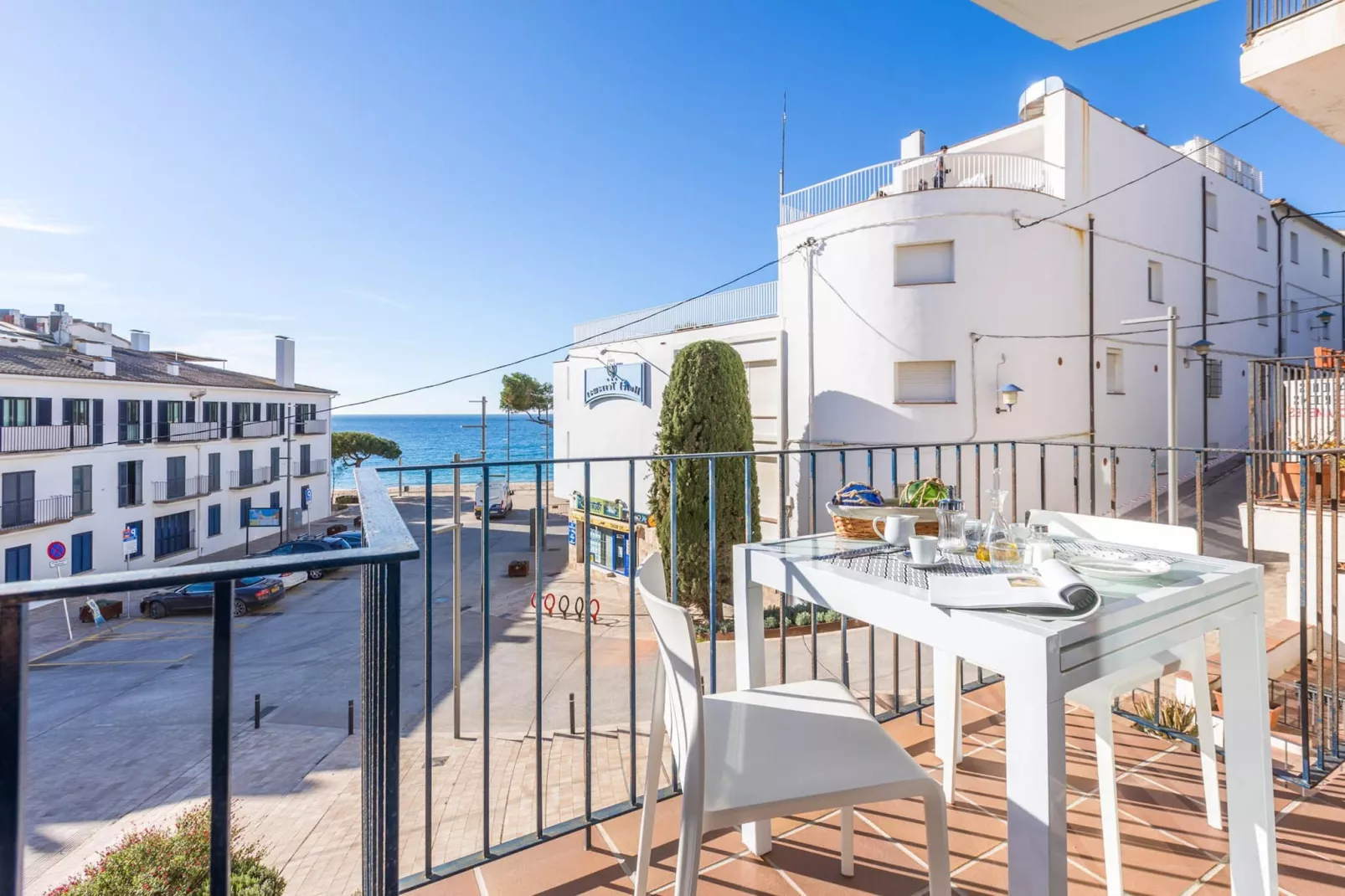 Santa Rosa-Terrace balcony