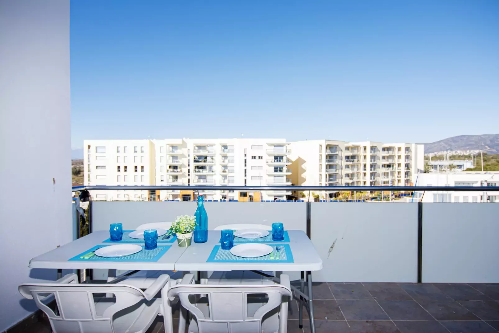 ROYAL MARINE 2 425 Roses-Balcon-terrasse