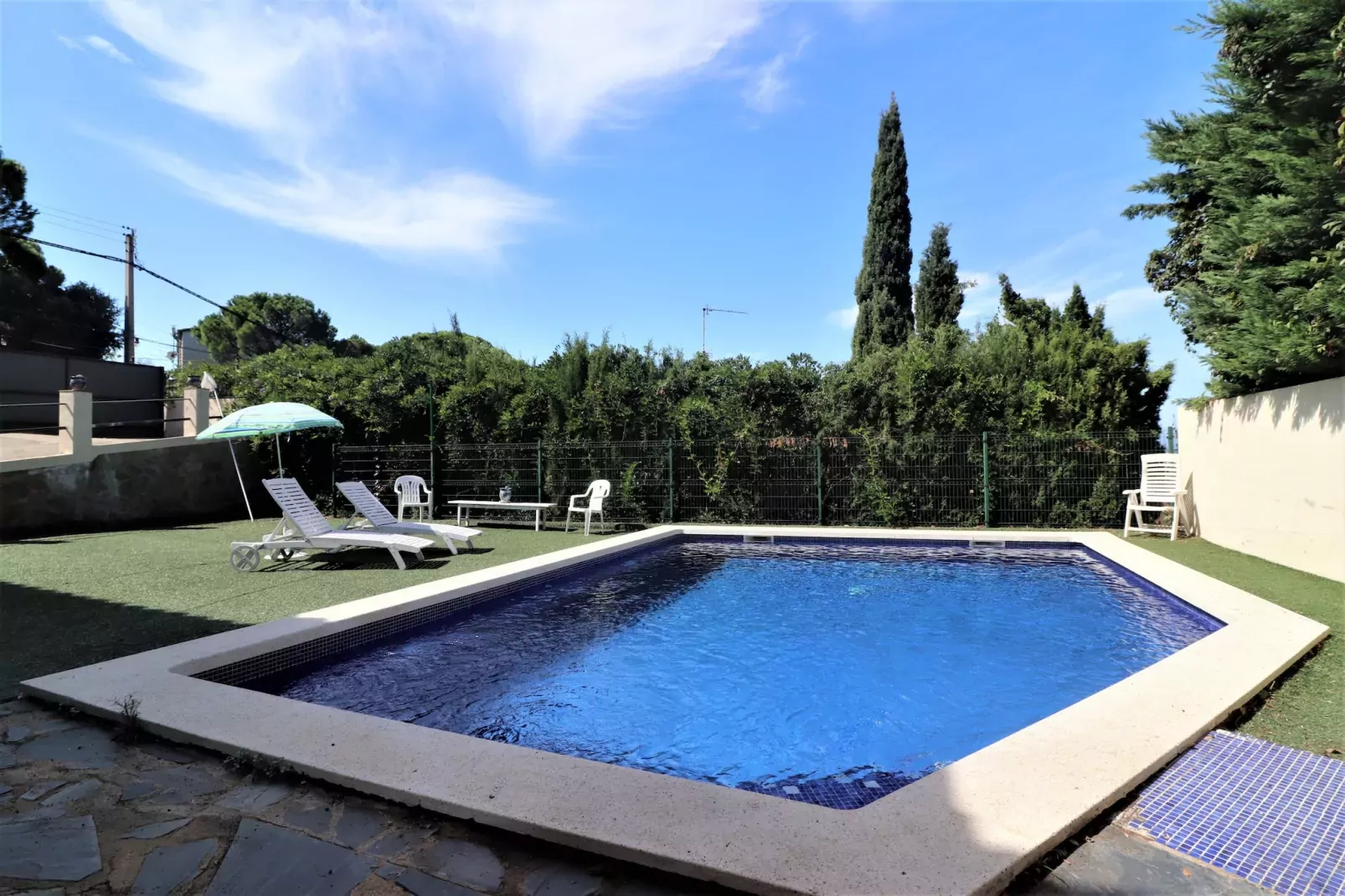 Villa Mirón Vintage 13 Roses-Schwimmbad