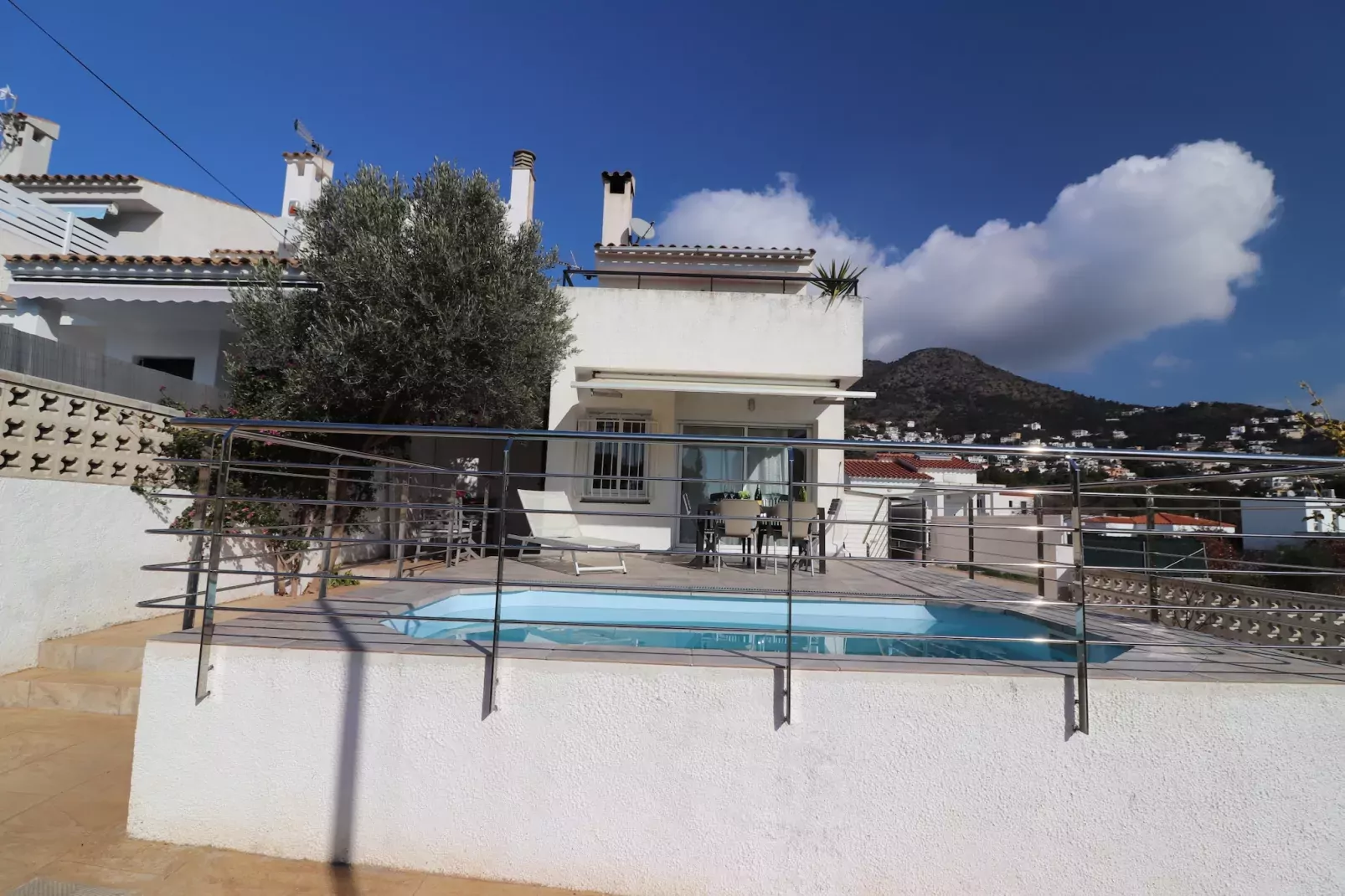 VILLA BAGES 5 Roses-Exterior summer