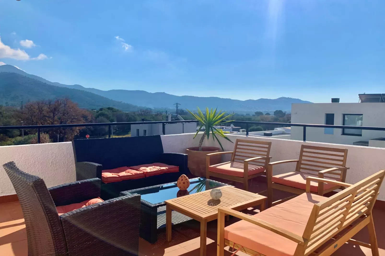 VILLA BAGES 5 Roses-Terrace balcony