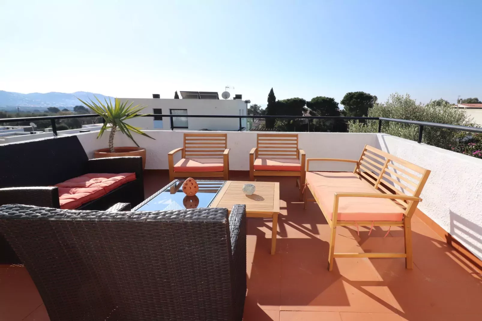 VILLA BAGES 5 Roses-Terrace balcony