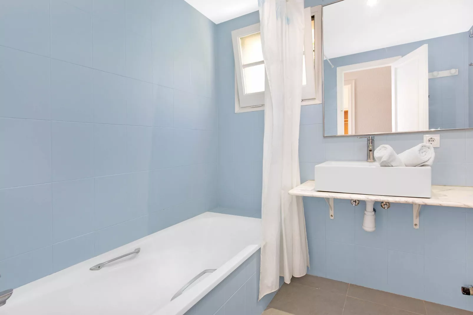 Ses Brises 28-Bathroom