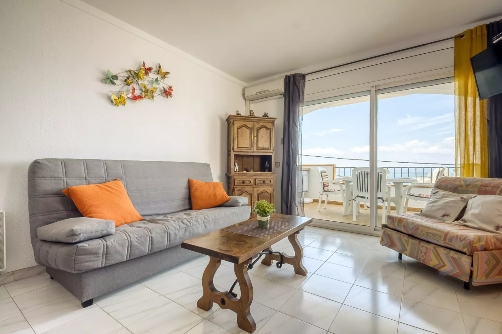 JARDINS 3 2 1 1  Roses-Living room