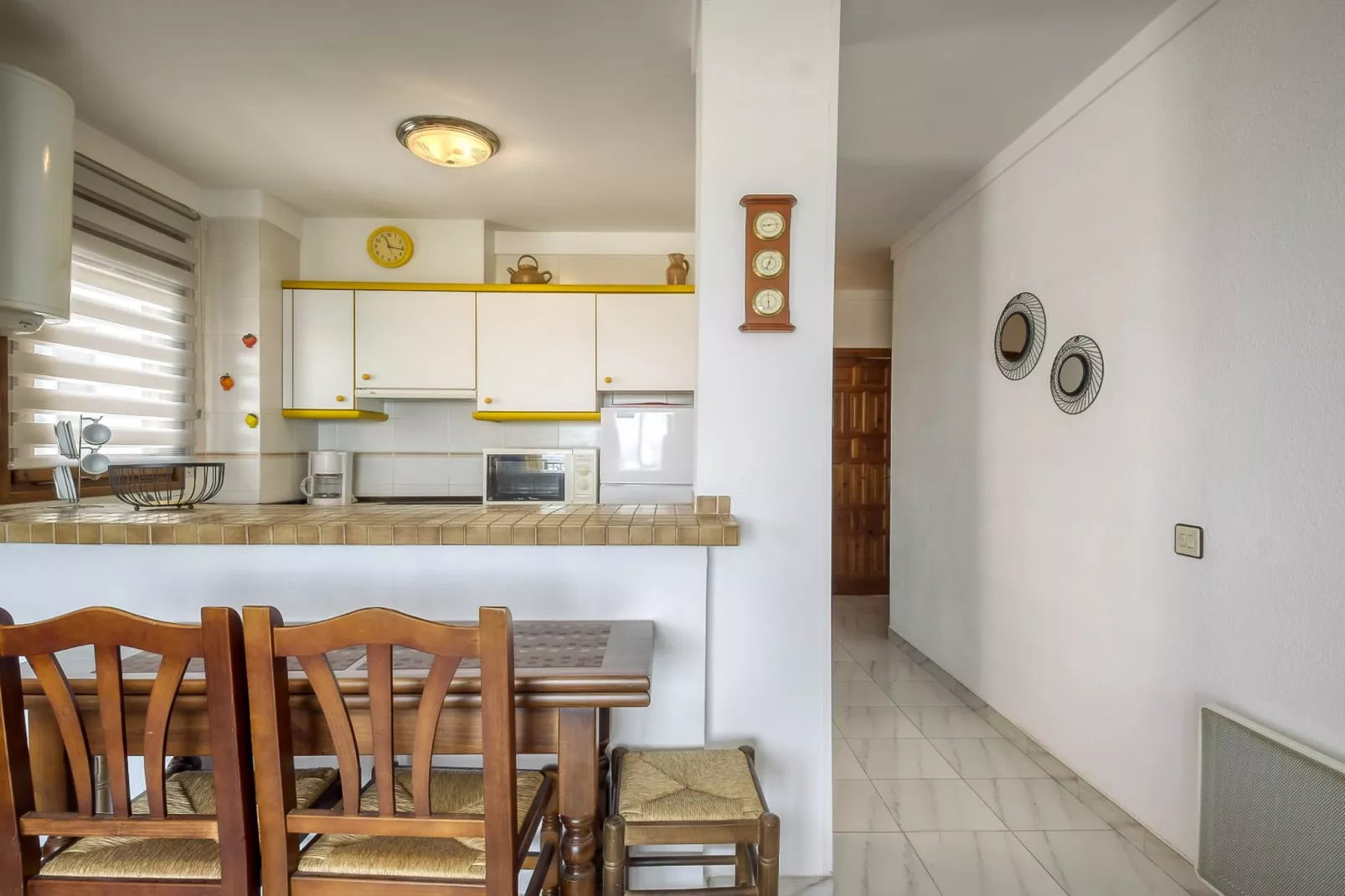 JARDINS 3 2 1 1  Roses-Kitchen
