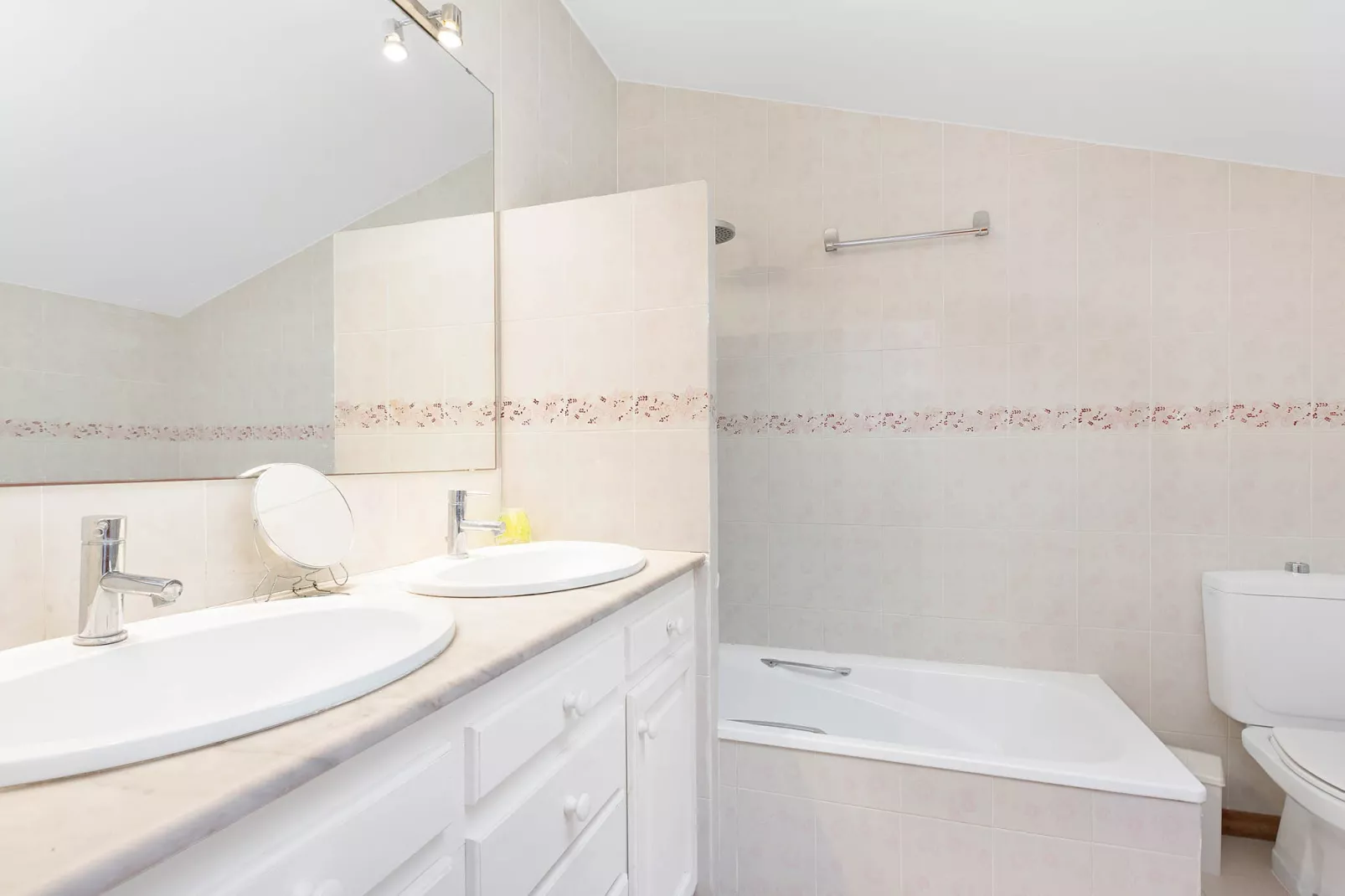 Ses Brises 31-Bathroom