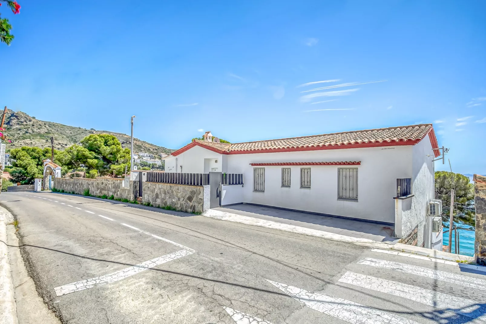 Almadrava Strand 2 Roses-Exterior summer