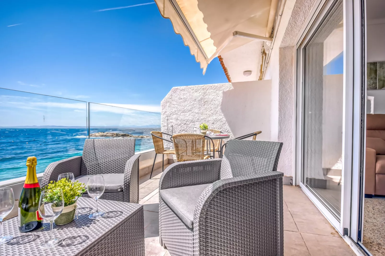 Almadrava Strand 2 Roses-Terrace balcony