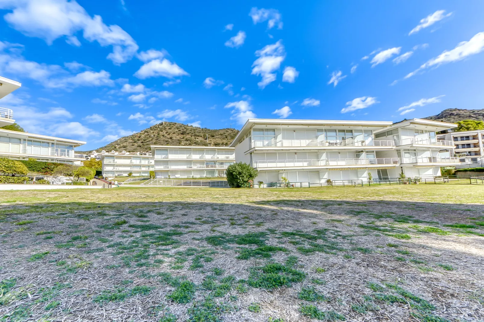 RESIDENCIAL ALMADRAVA 2 Roses-Exterior summer