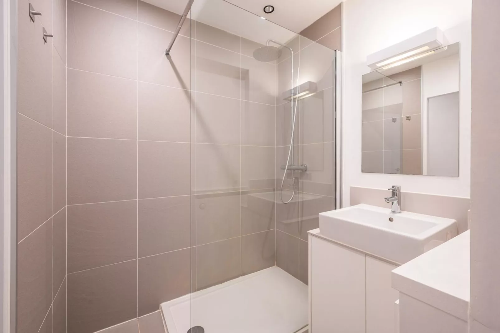 Residence Ma Joie-11-Bathroom