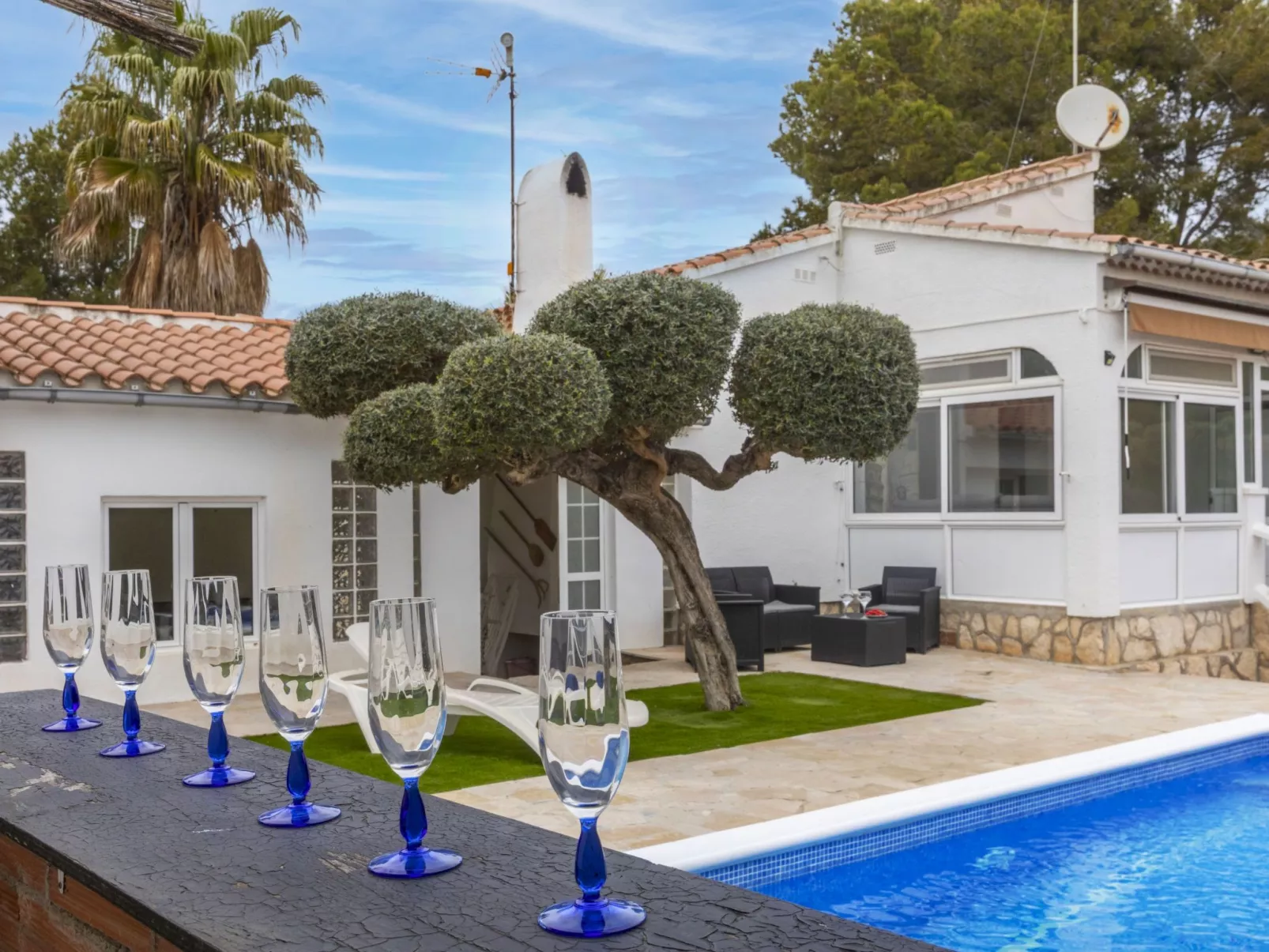 Villa Palmera IV-Outside