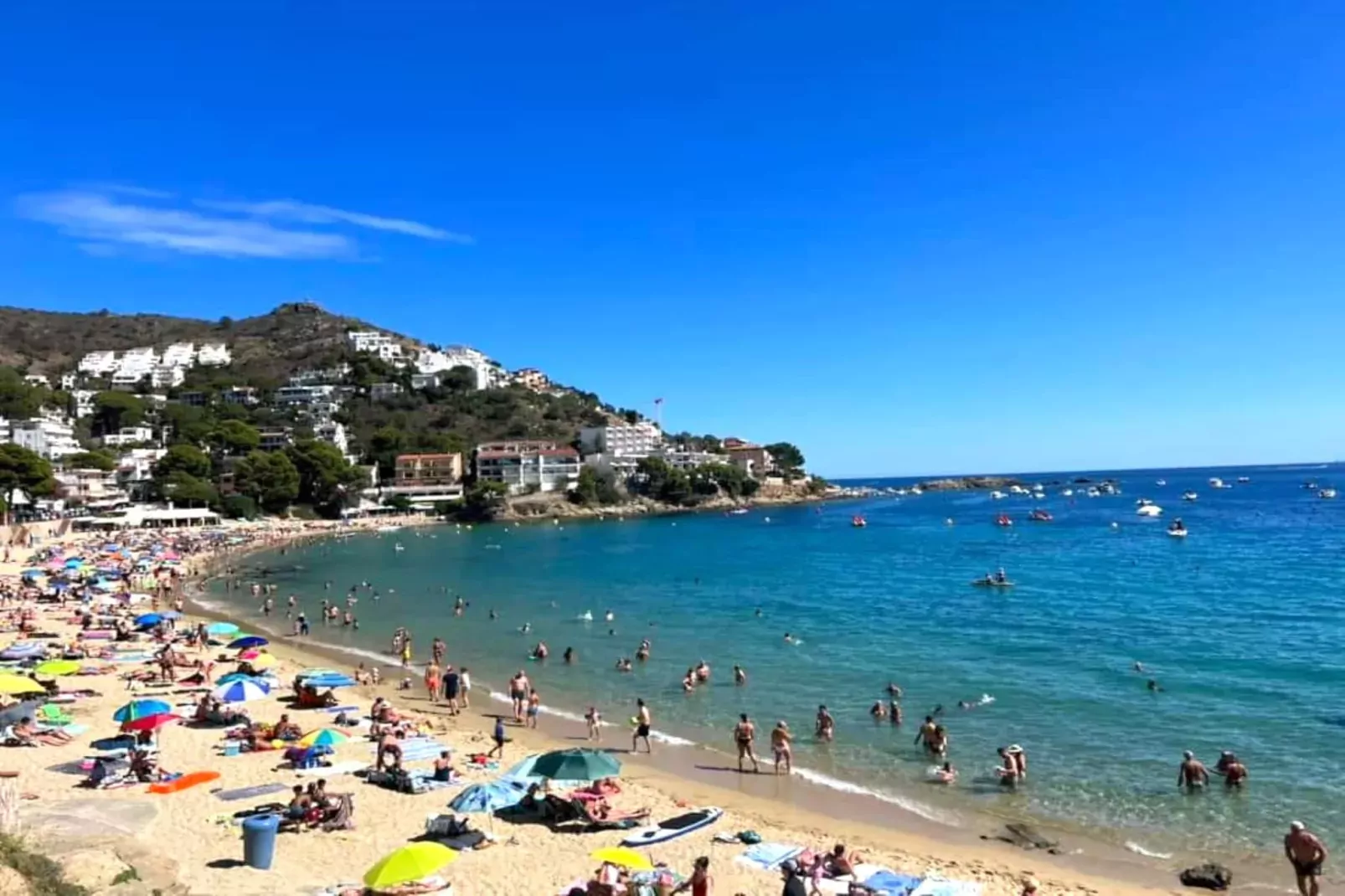 CASA PUIG ROM 40 Roses-Areas summer 5km