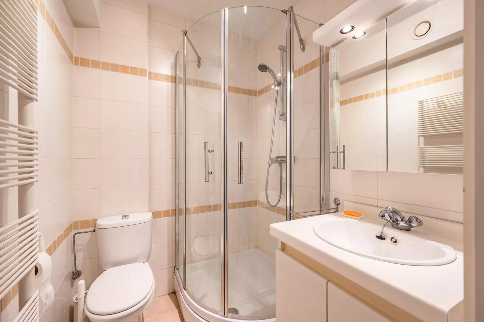 Residence Les Grisons-7-Bathroom