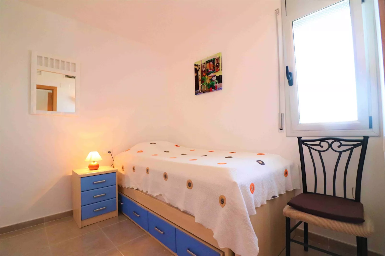 MARINES MESTRAL  2 5 Roses-Bedroom
