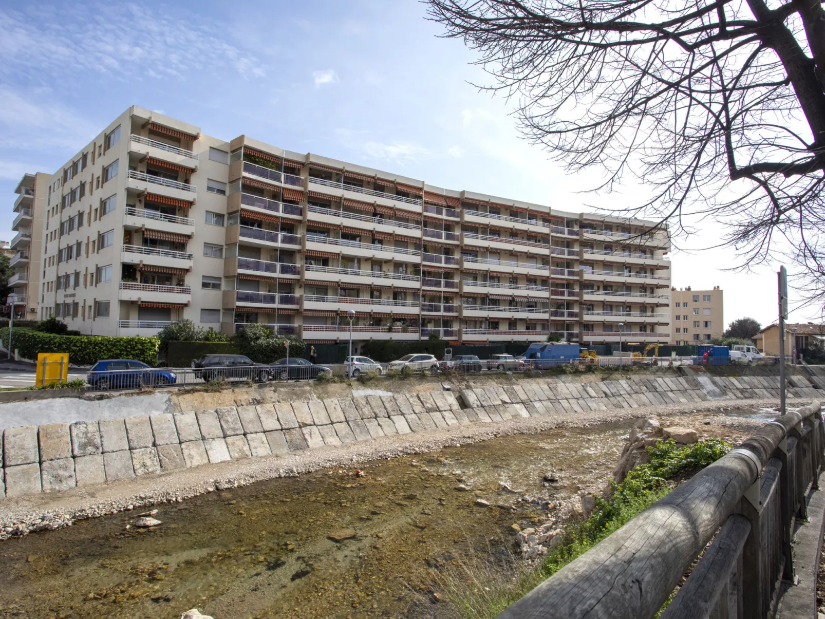 Cagnes Provencal-Outside